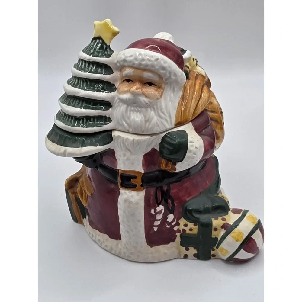 Hometrends Ceramic Santa Sugar and Creamer set Christmas Decorations